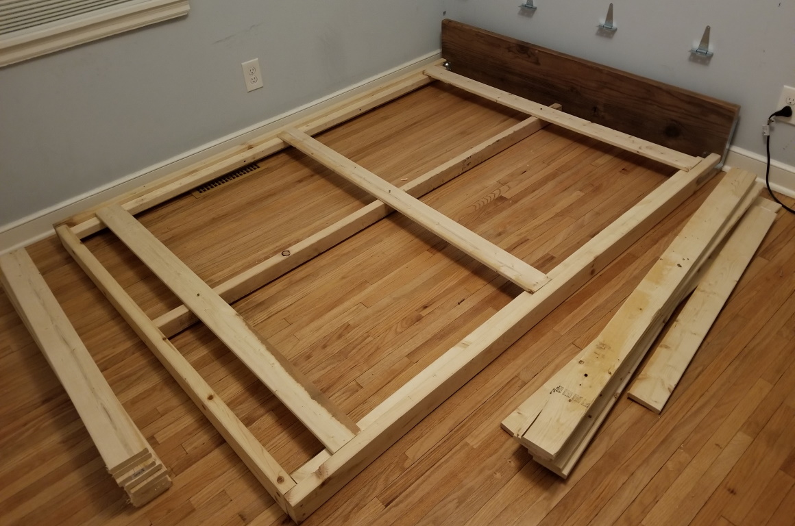 bed frame layout
